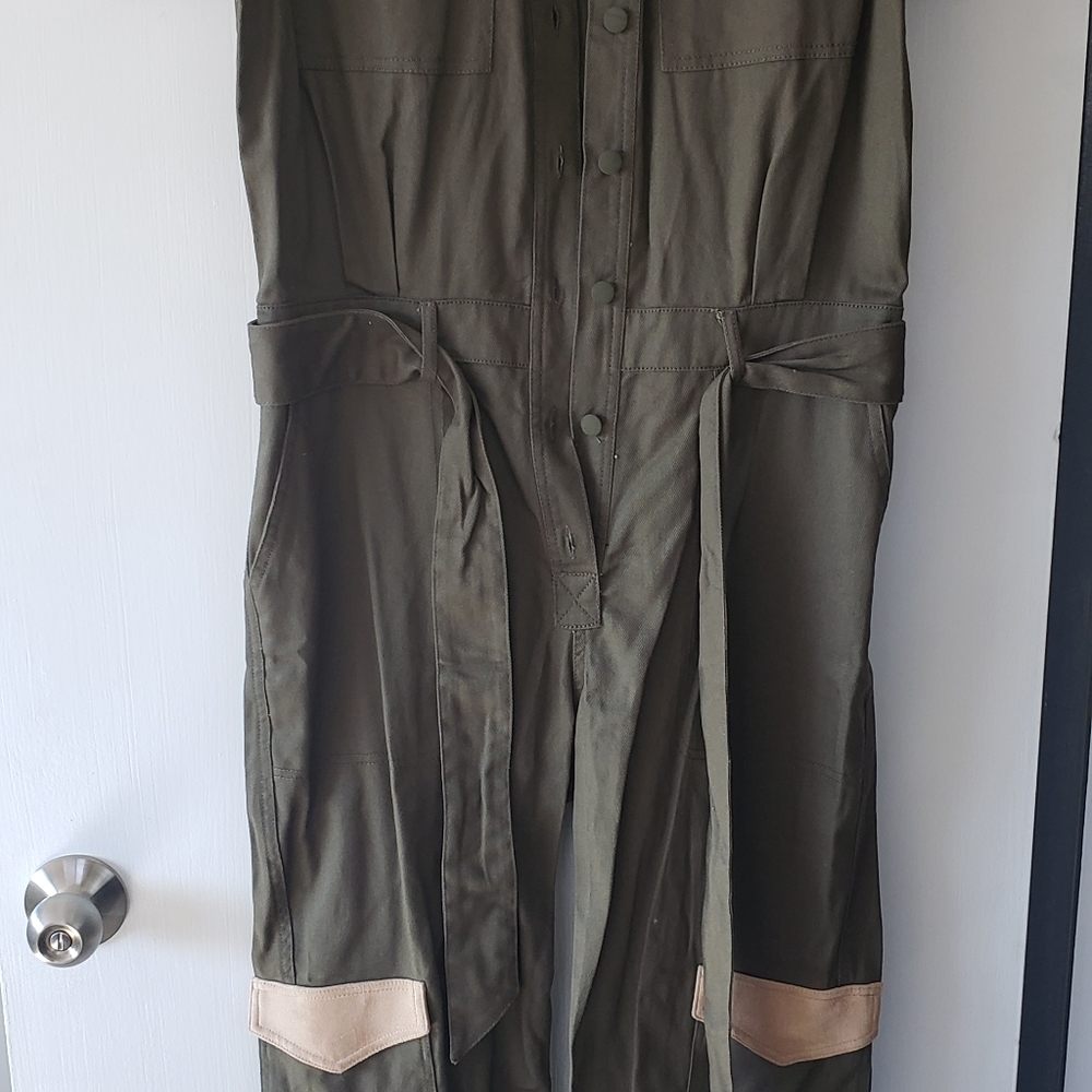 Jumpsuit - Picture 4 of 4